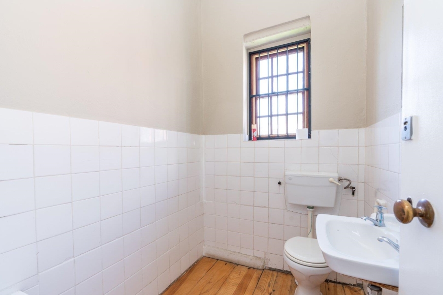 0 Bedroom Property for Sale in Gardens Western Cape